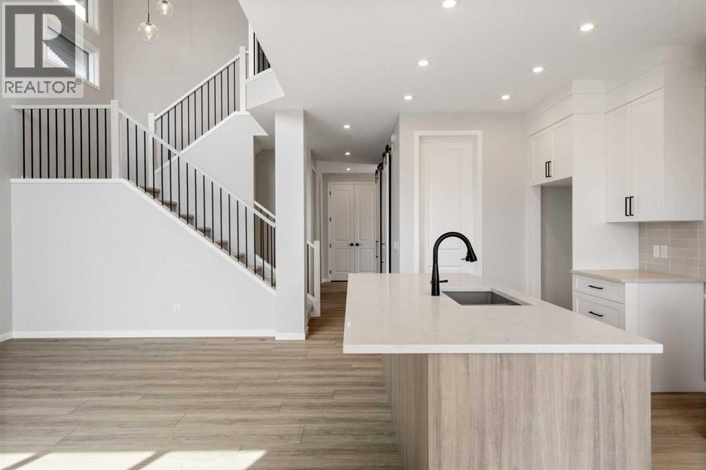 Photo 8 of 262 West Grove Lane Sw, Calgary AB