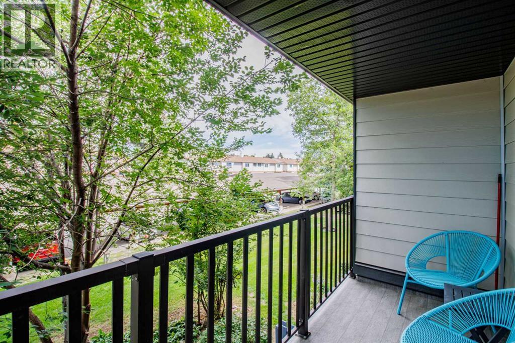 Photo 15 of 208 550 Westwood Drive Sw, Calgary AB