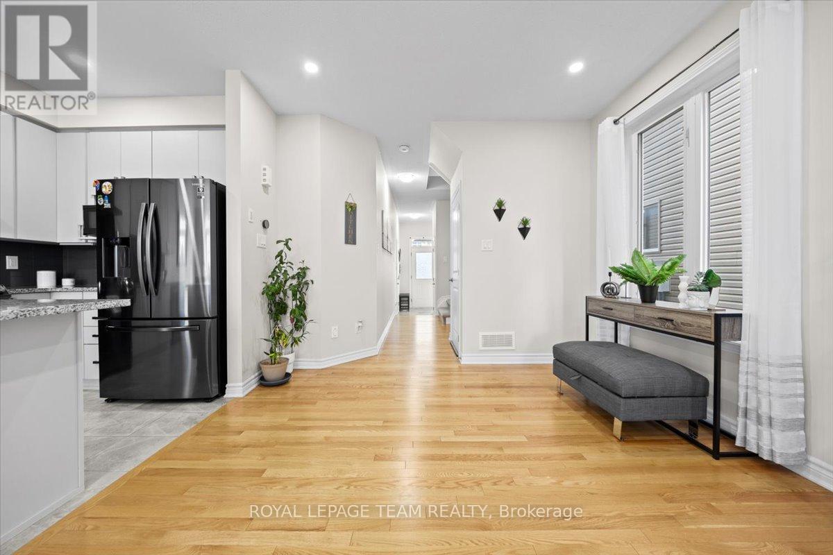Photo 7 of 288 Livery Street, Ottawa ON