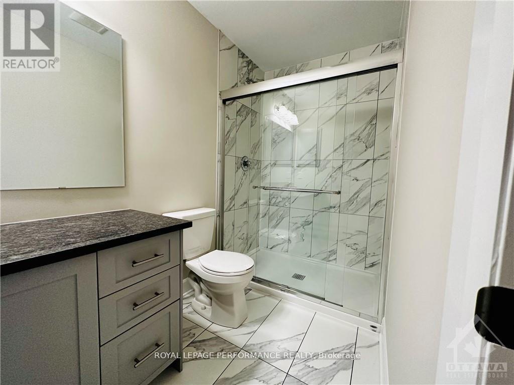 Photo 20 of 196 Hooper Street, Carleton Place ON