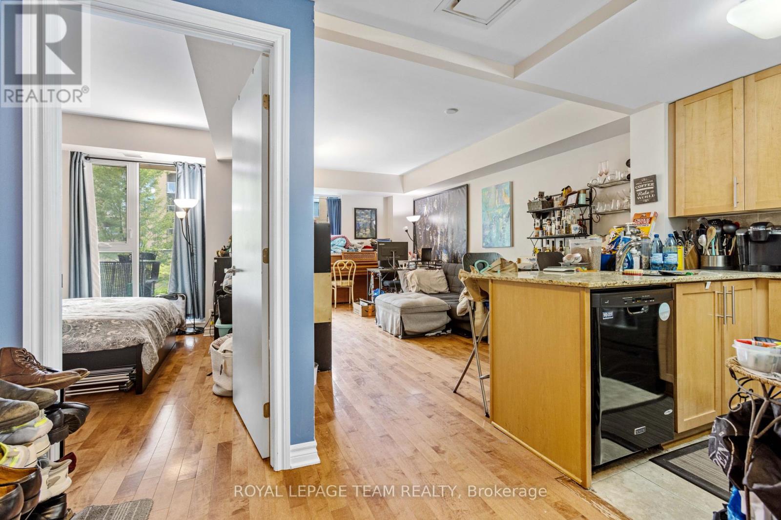 Photo 6 of 303 200 Lett Street, Ottawa ON
