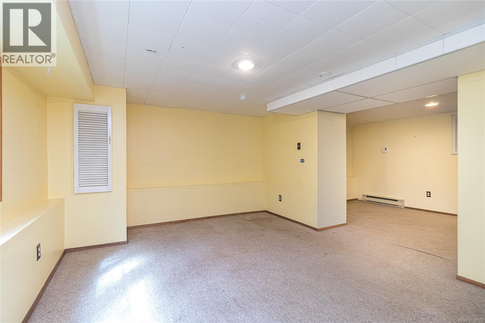 2719 Richmond Road, Saanich