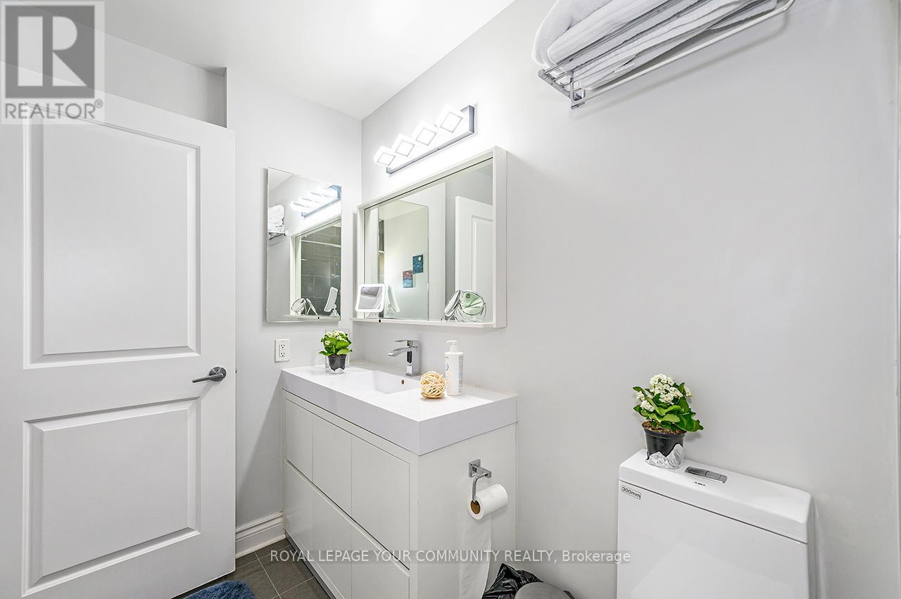 Photo 22 of 114 25 Earlington Avenue, Toronto ON