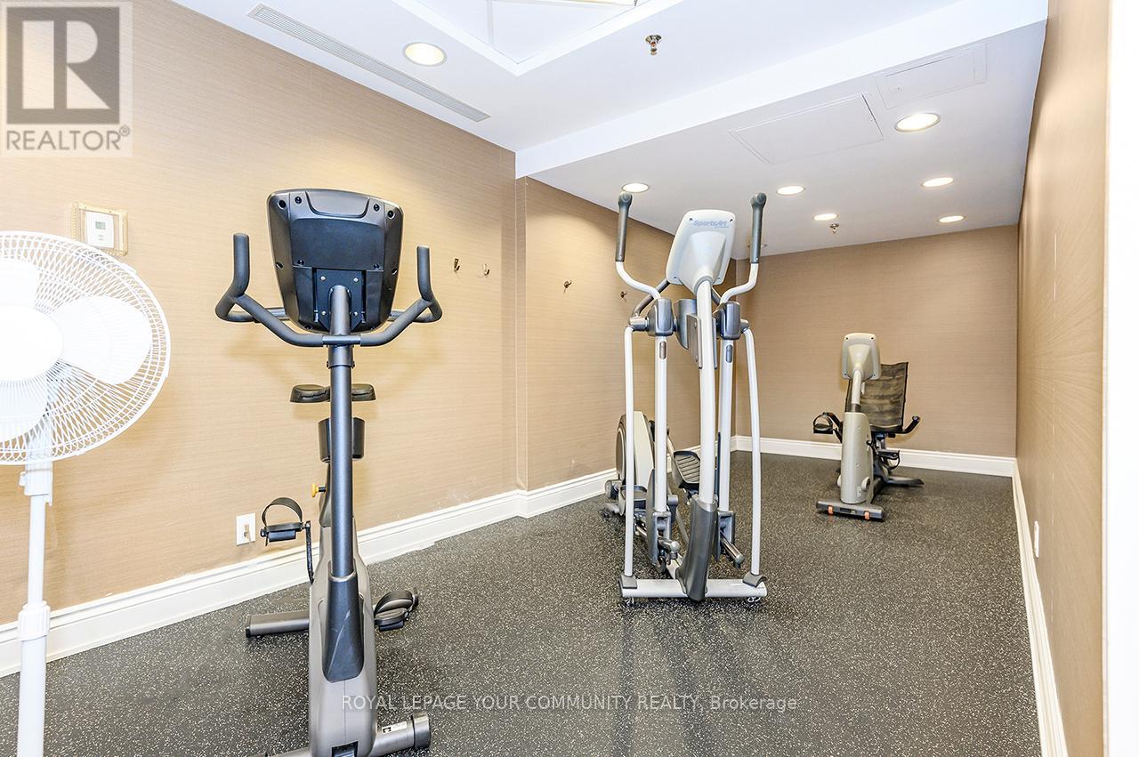 Photo 34 of 114 25 Earlington Avenue, Toronto ON