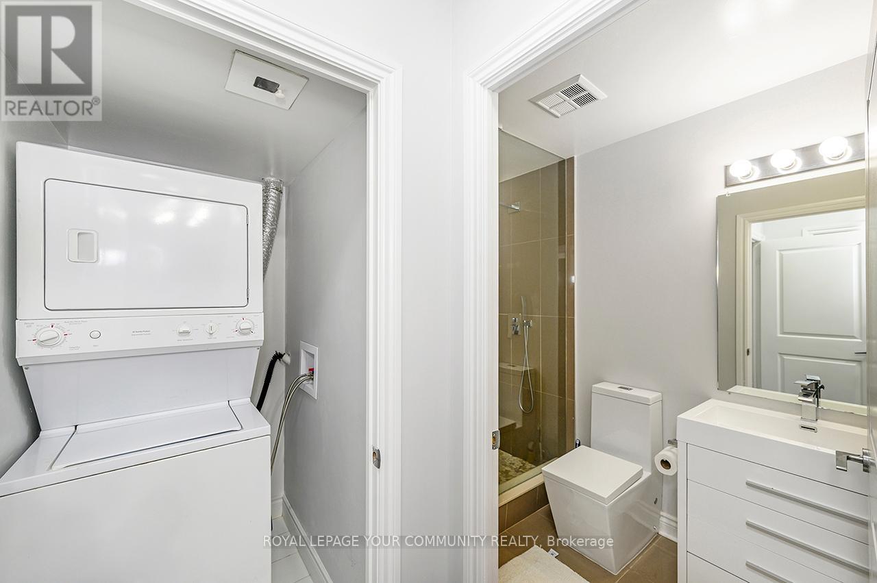 Photo 19 of 114 25 Earlington Avenue, Toronto ON