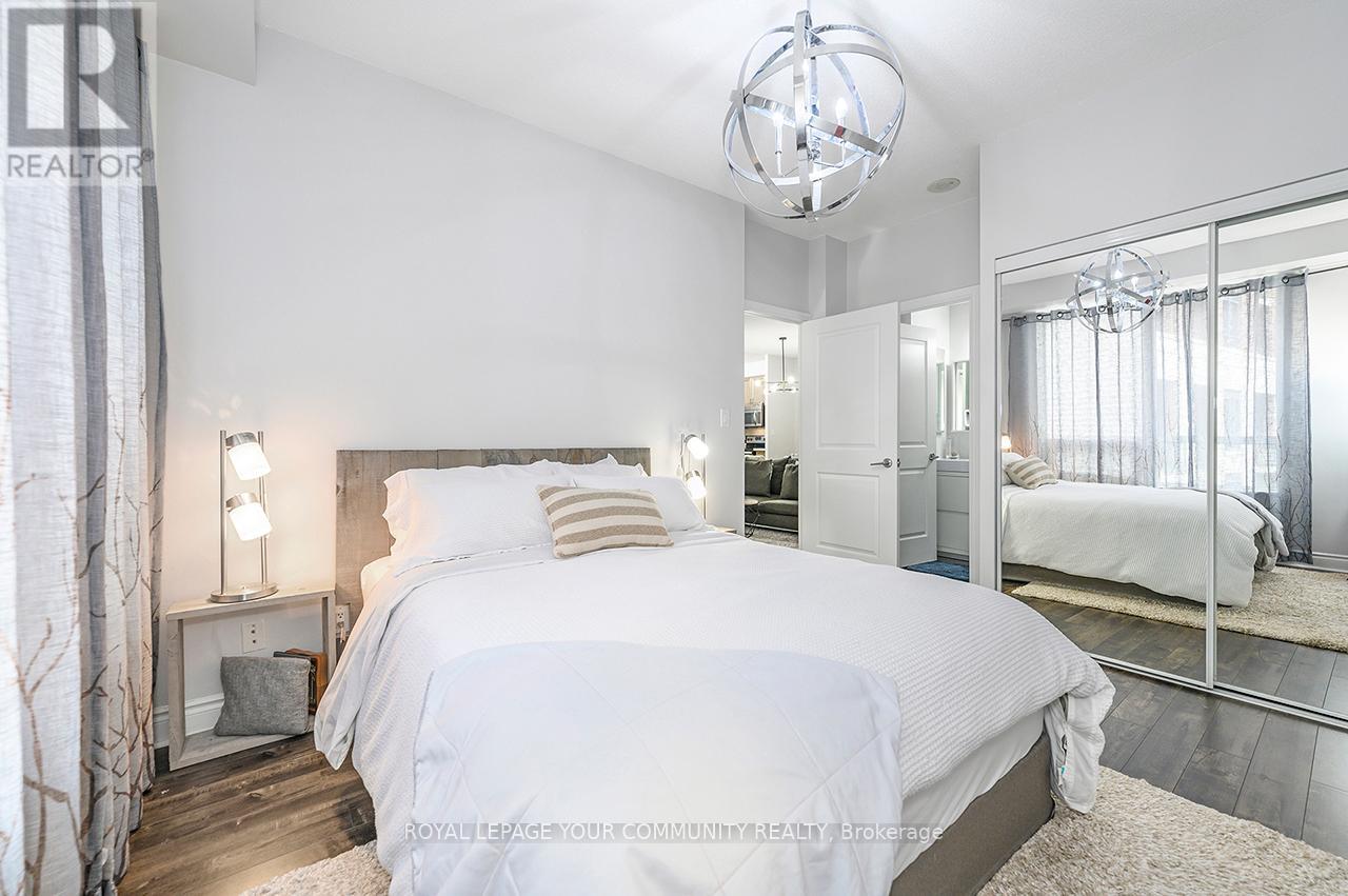 Photo 2 of 114 25 Earlington Avenue, Toronto ON