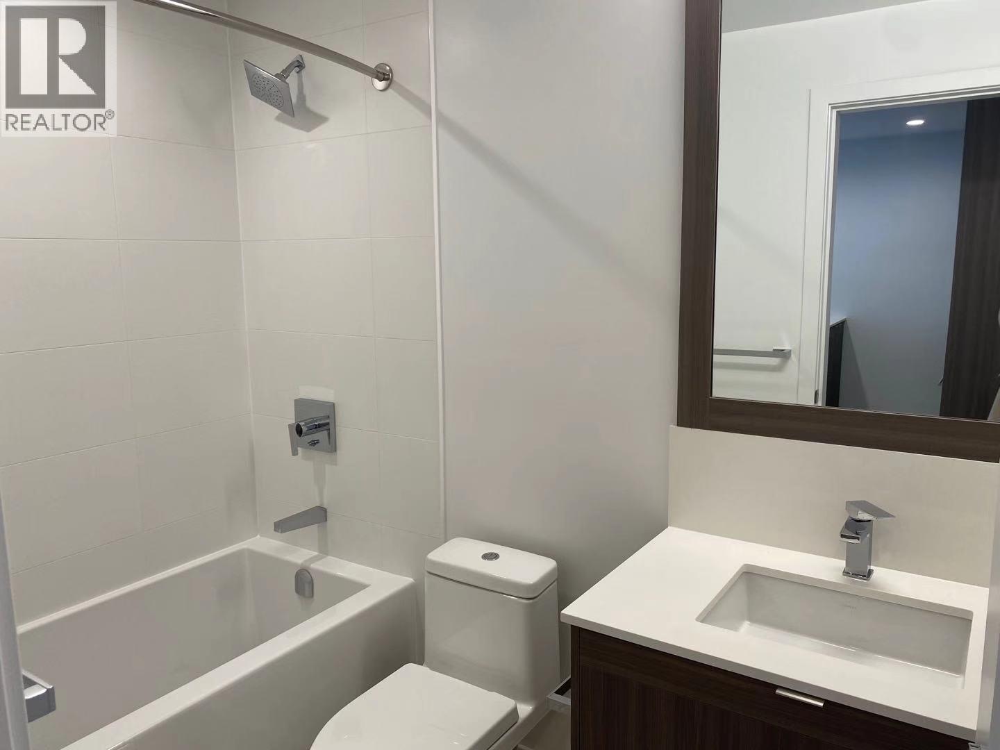 Photo 11 of 1 Xx 4 2351 Beta Avenue, Burnaby BC