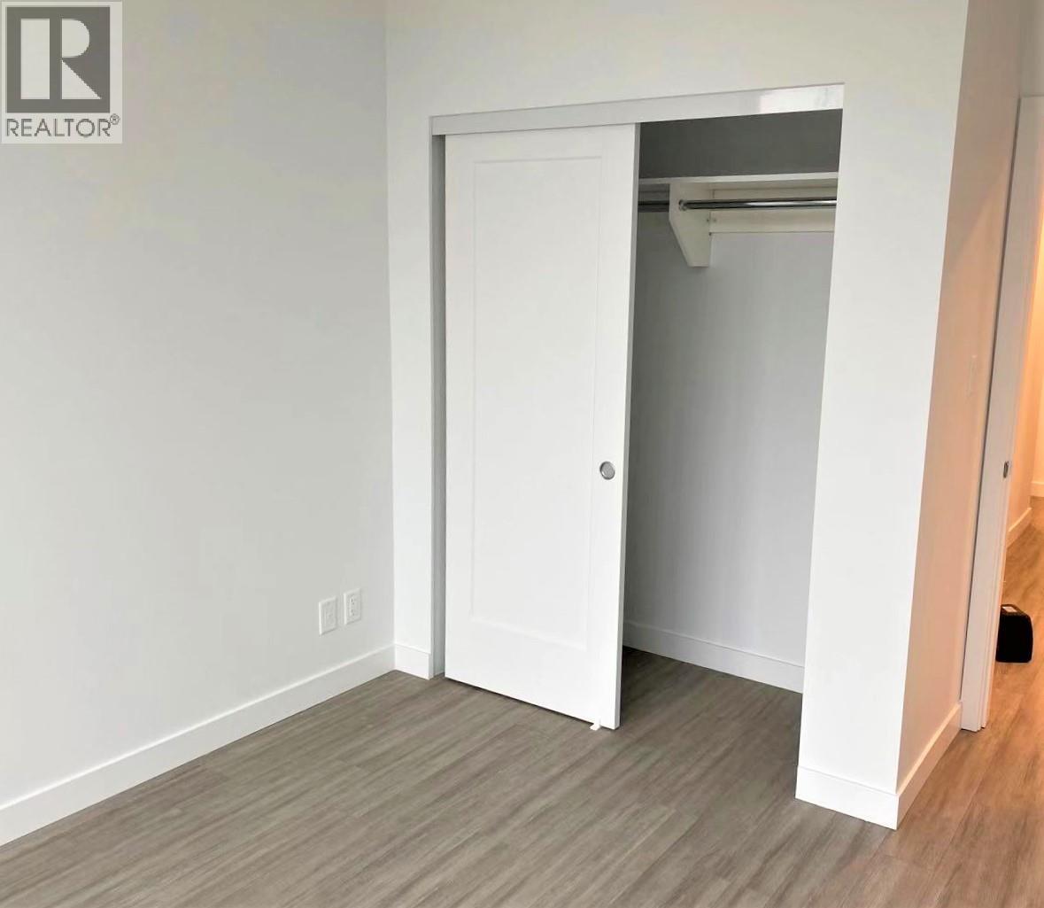 Photo 13 of 1 Xx 4 2351 Beta Avenue, Burnaby BC