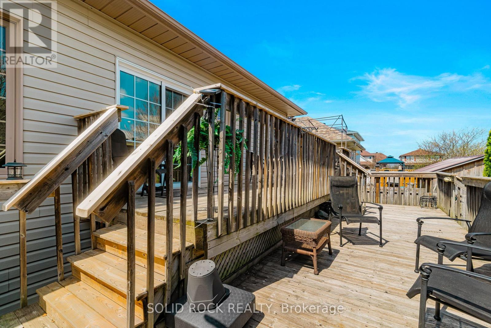 Photo 39 of 1021 Crestwood Drive, Brockville ON