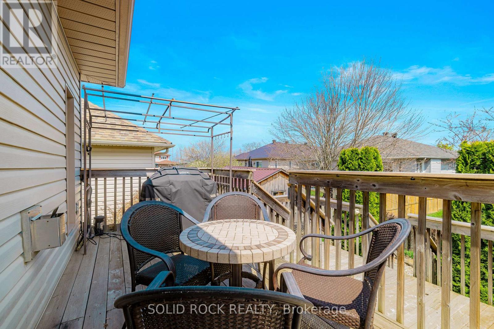 Photo 40 of 1021 Crestwood Drive, Brockville ON