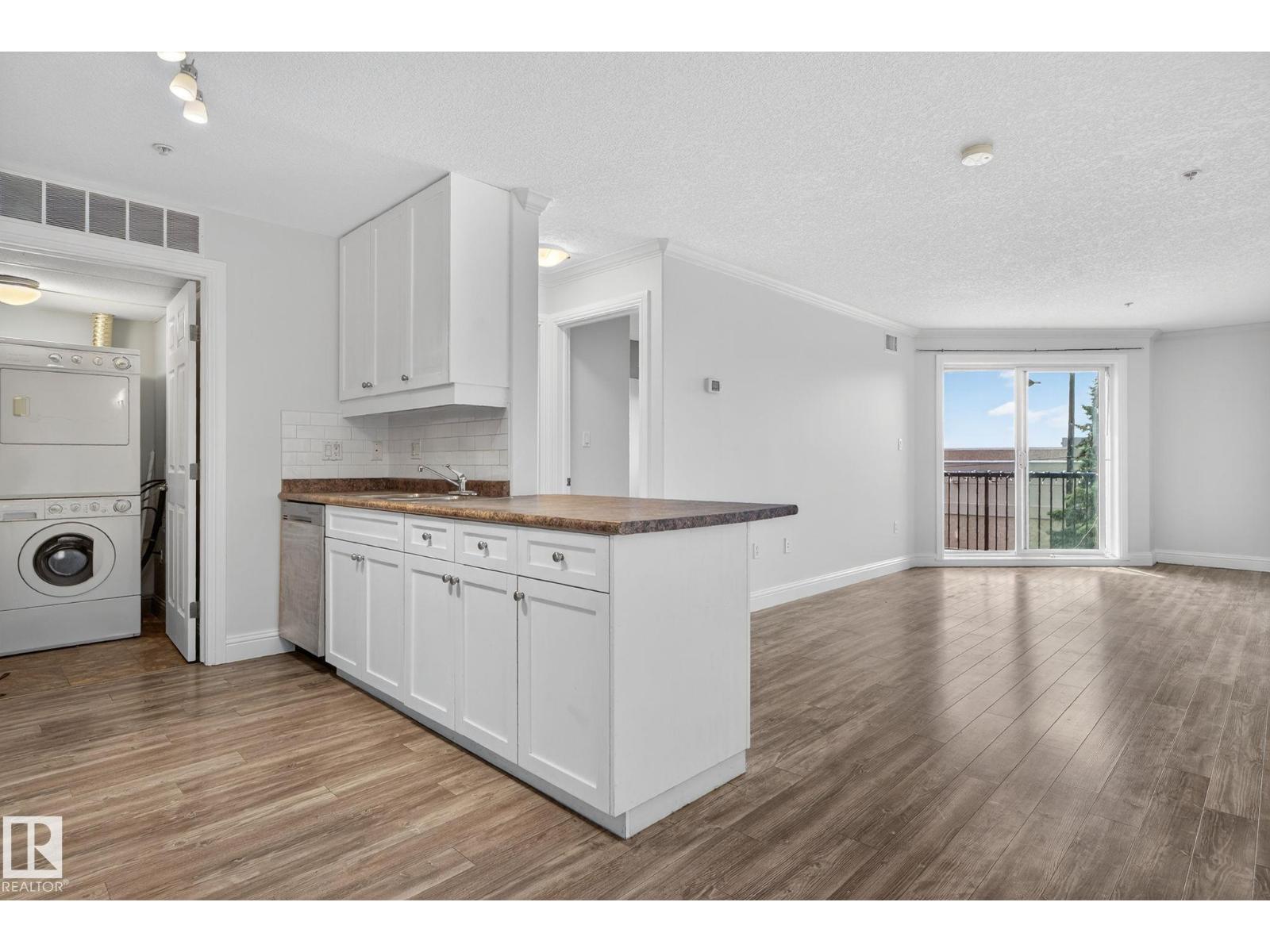 Photo 10 of 310 13111 140 Av Nw, Edmonton AB