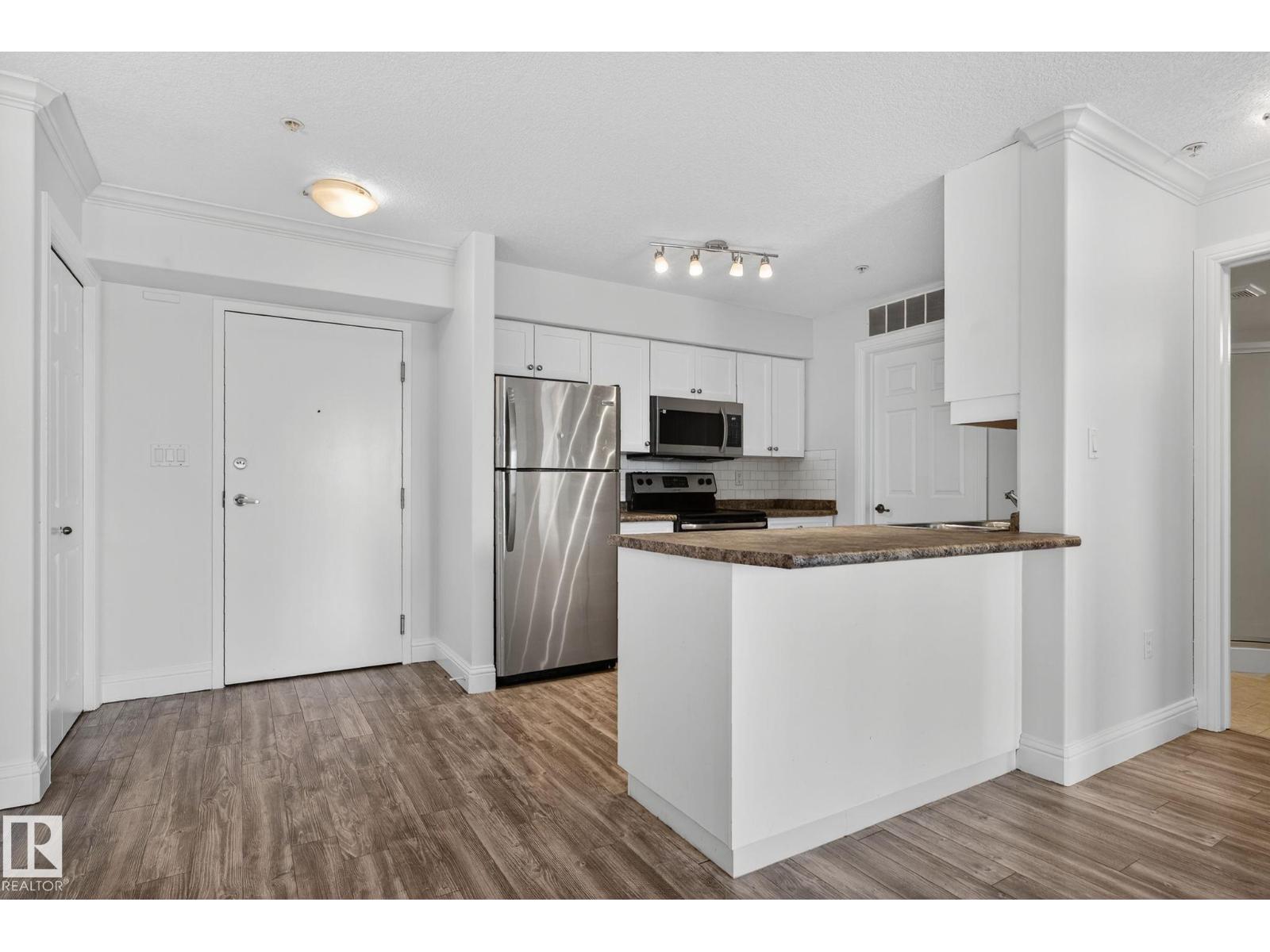 Photo 7 of 310 13111 140 Av Nw, Edmonton AB