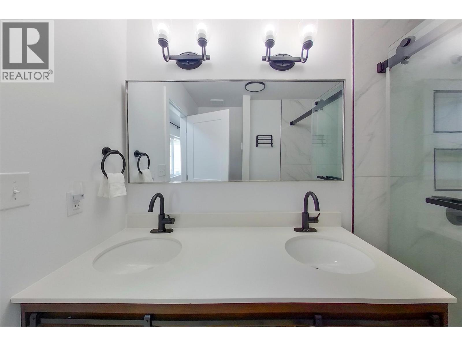 285 WESTVIEW Road, Kaleden