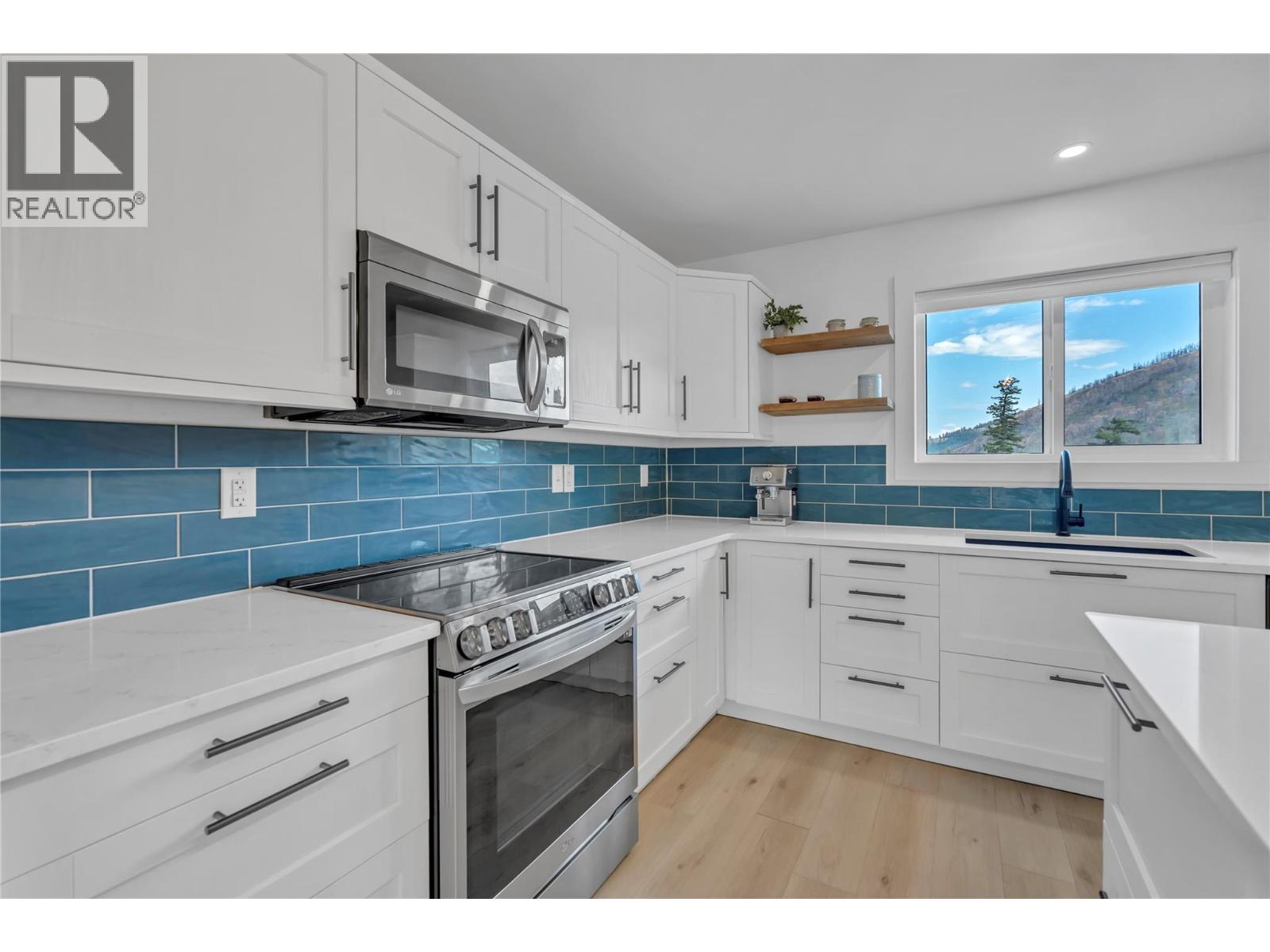  285 WESTVIEW Road, Kaleden