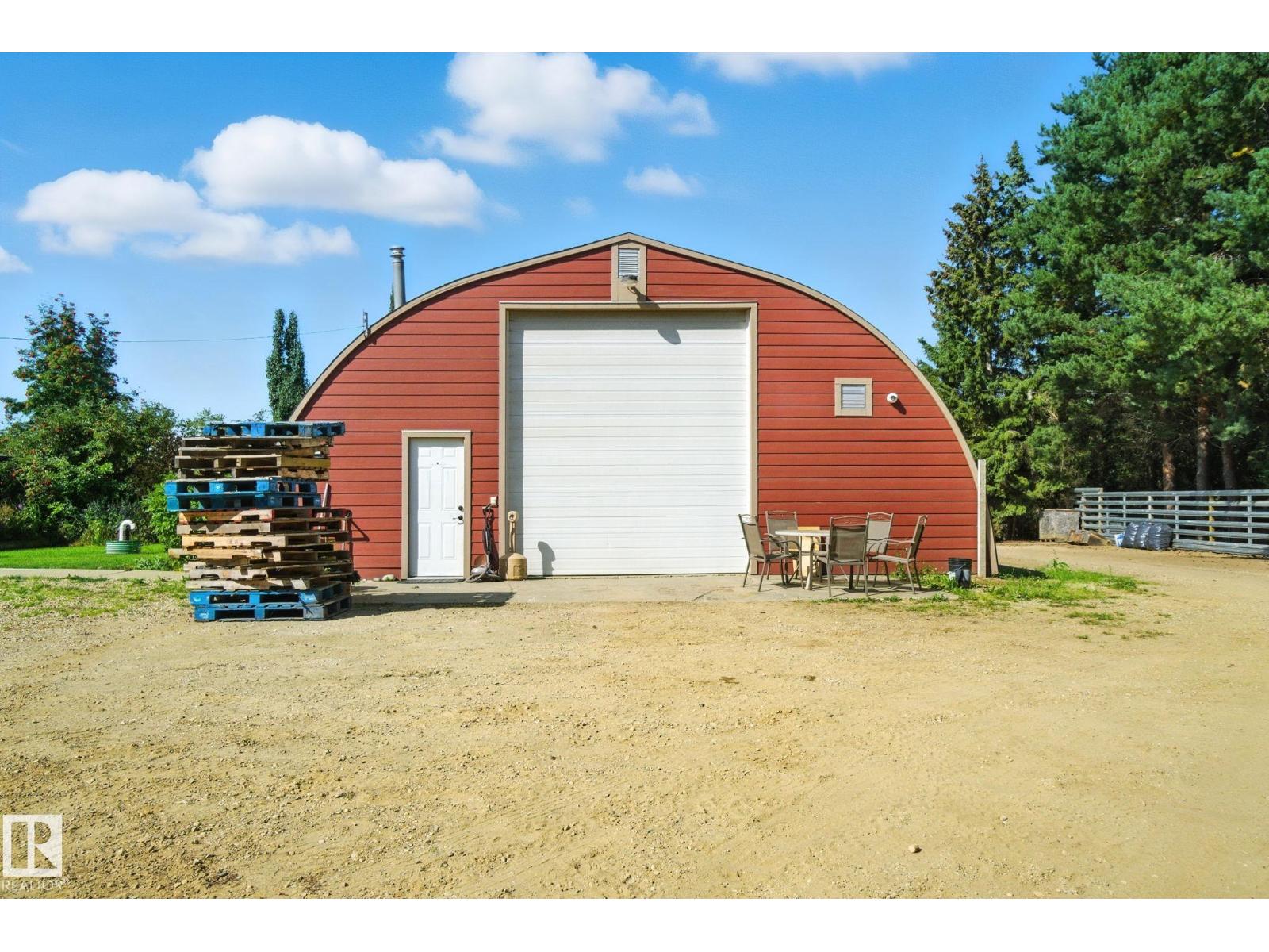 Photo 12 of 8 53212 Rge Road 15, Rural Parkland County AB