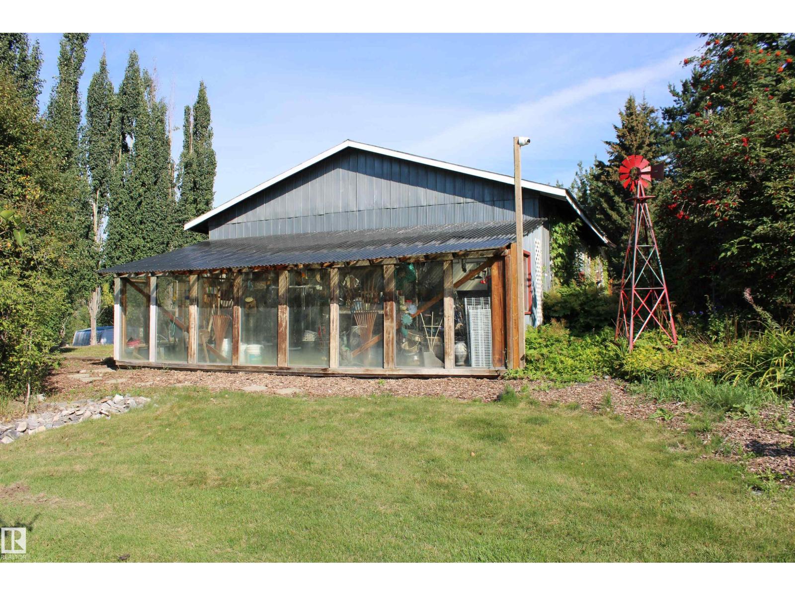 Photo 16 of 8 53212 Rge Road 15, Rural Parkland County AB