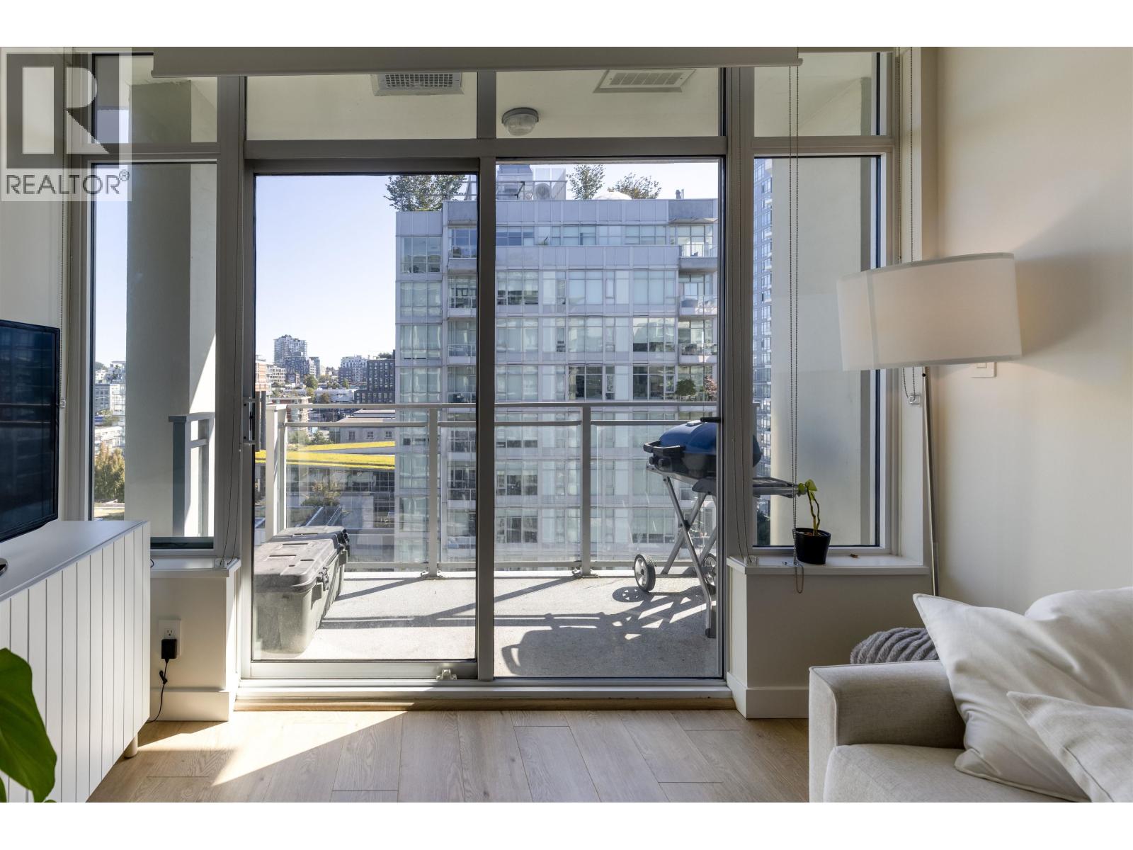 Photo 2 of 1206 111 E 1st Avenue, Vancouver BC