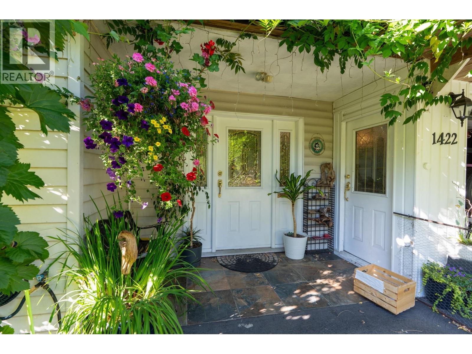Photo 1 of 1422 Kilmer Road, North Vancouver BC