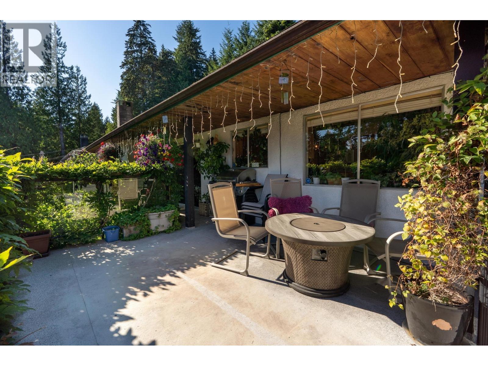 Photo 24 of 1422 Kilmer Road, North Vancouver BC
