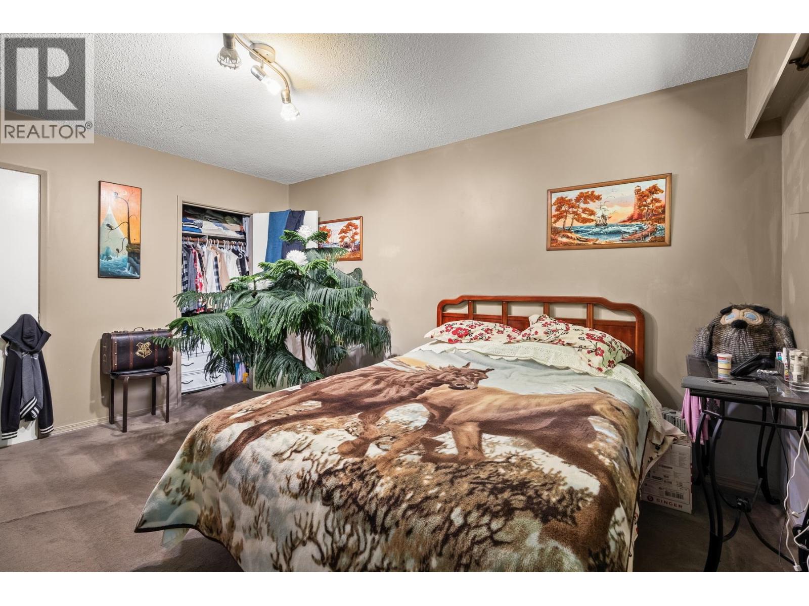Photo 17 of 1422 Kilmer Road, North Vancouver BC