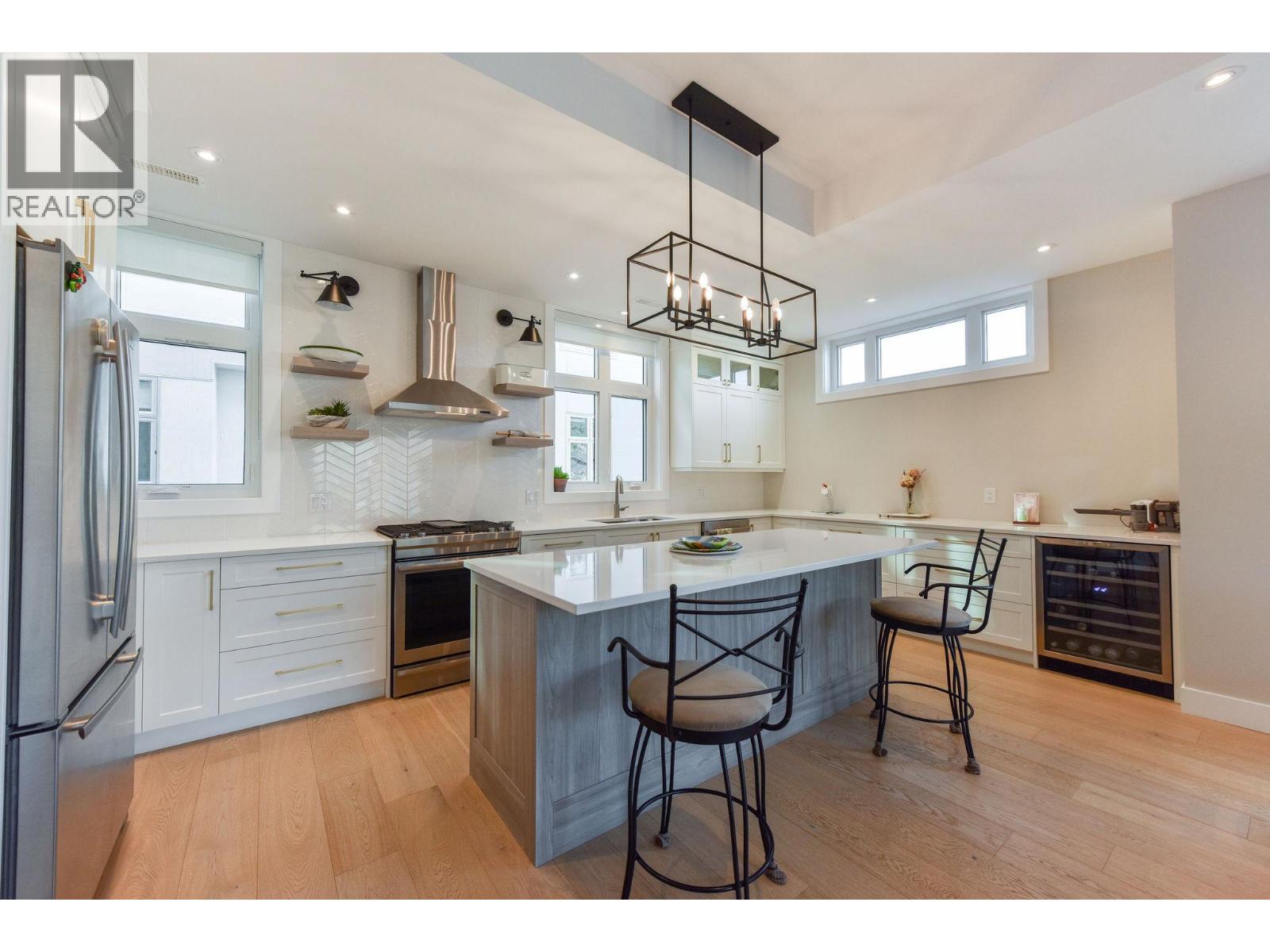 222 Lee Avenue Unit# 101, Penticton