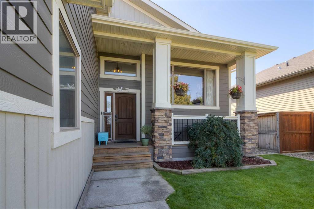 Photo 23 of 3120 22 Street, Coaldale AB