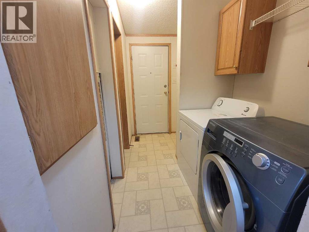 Photo 9 of 9006 87 Avenue, Grande Prairie AB