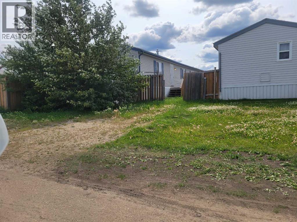 Photo 6 of 9006 87 Avenue, Grande Prairie AB