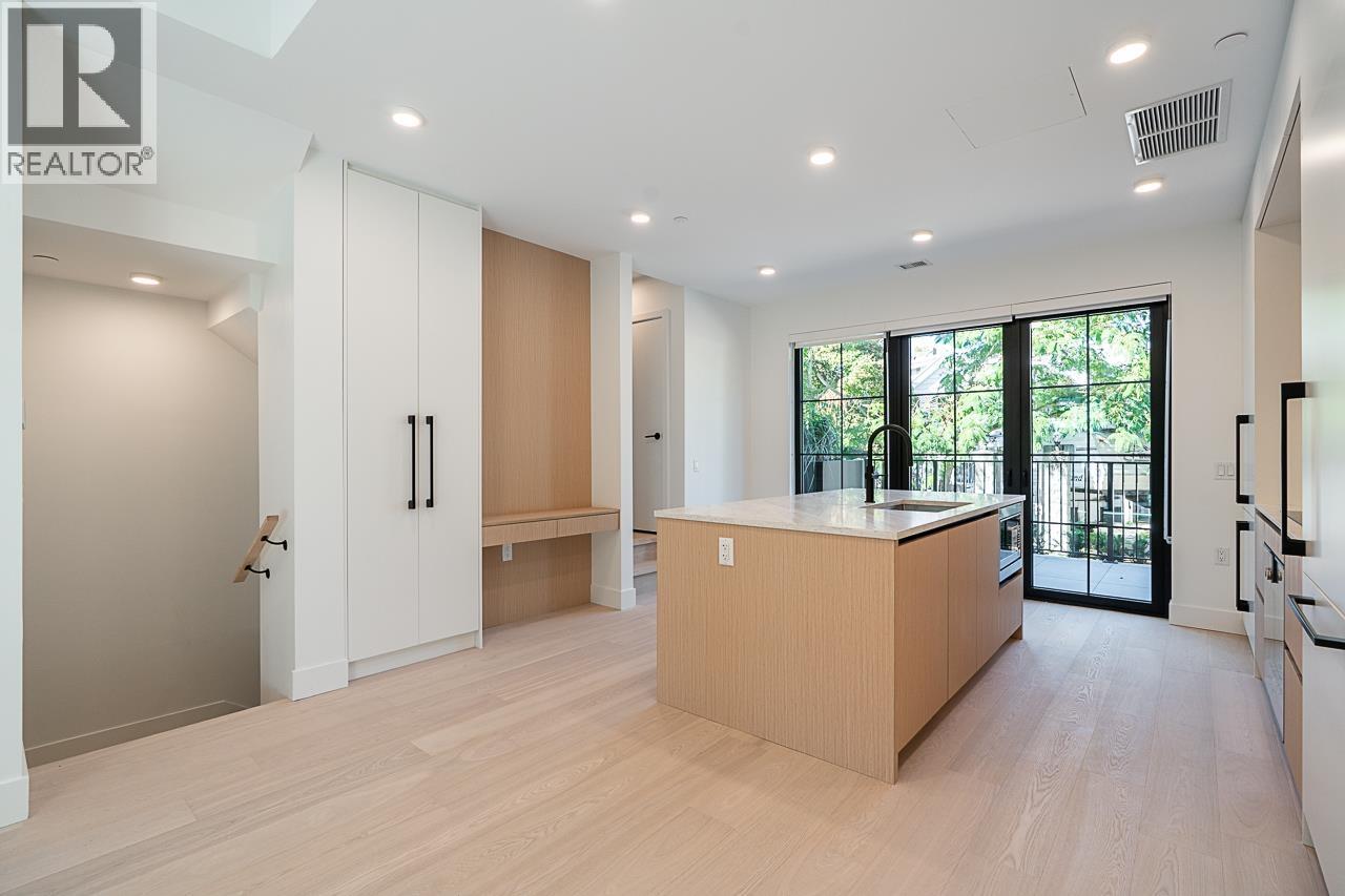 Photo 10 of 107 551 W 28th Avenue, Vancouver BC