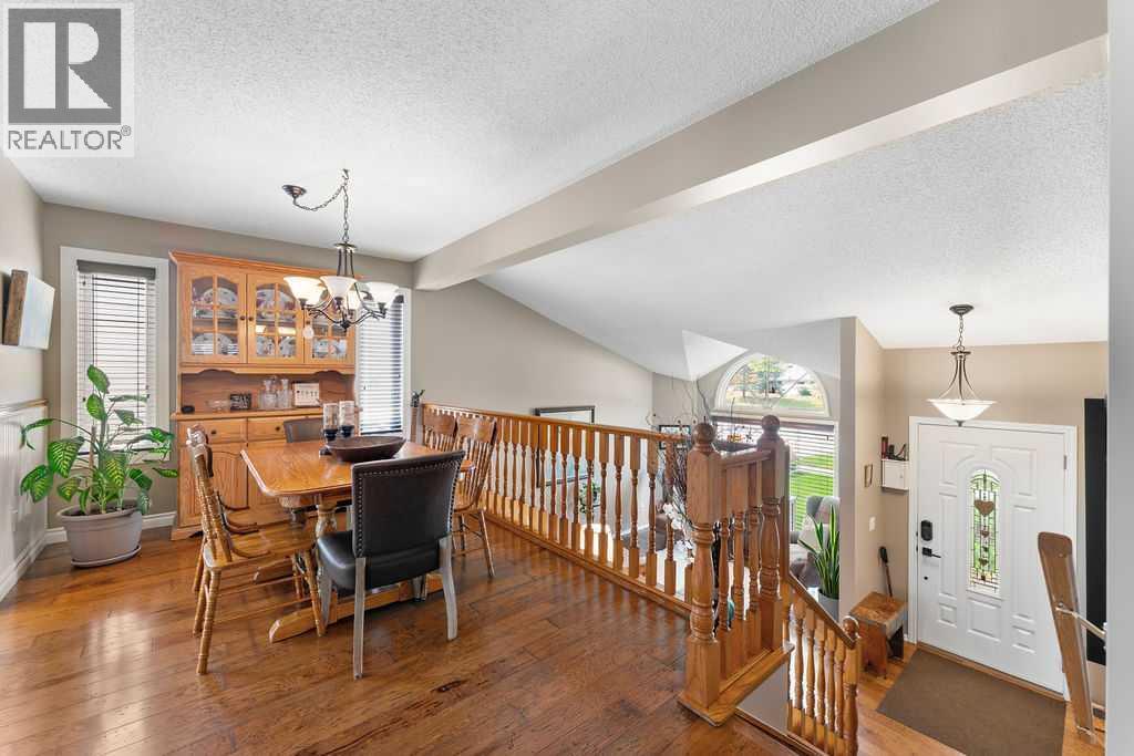 Photo 30 of 10 Hunters Gate, Okotoks AB