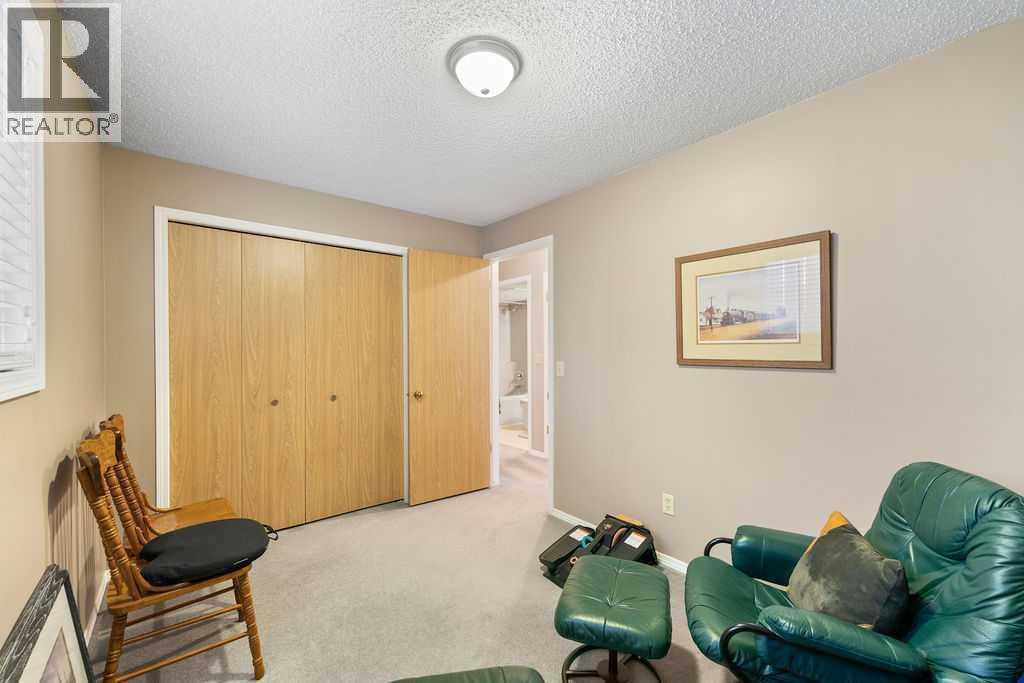 Photo 29 of 10 Hunters Gate, Okotoks AB
