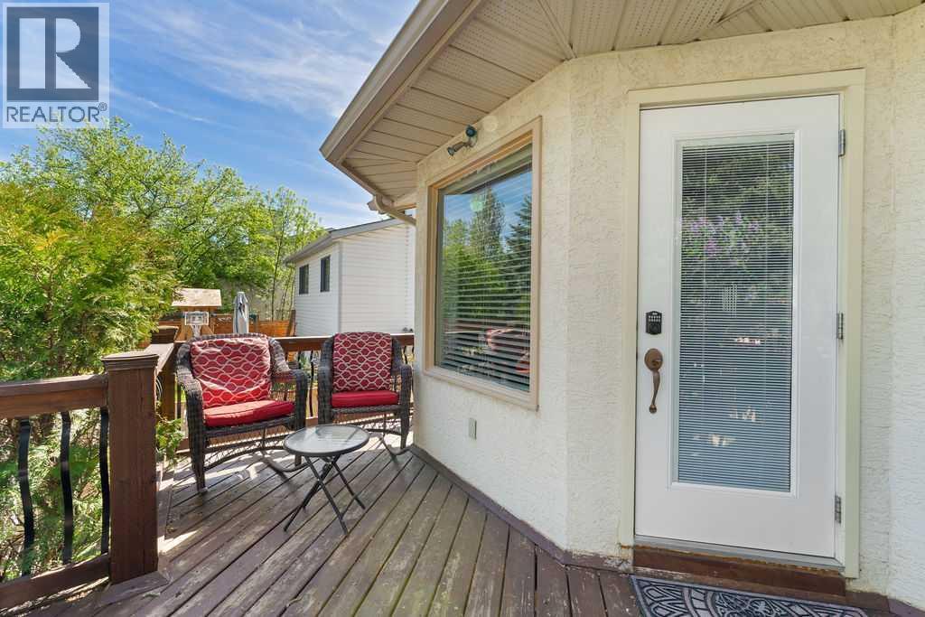Photo 19 of 10 Hunters Gate, Okotoks AB