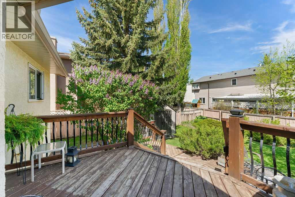 Photo 9 of 10 Hunters Gate, Okotoks AB