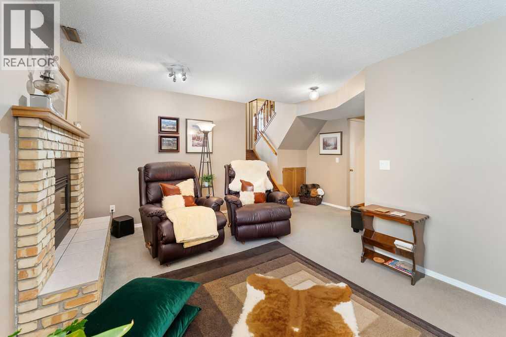 Photo 15 of 10 Hunters Gate, Okotoks AB
