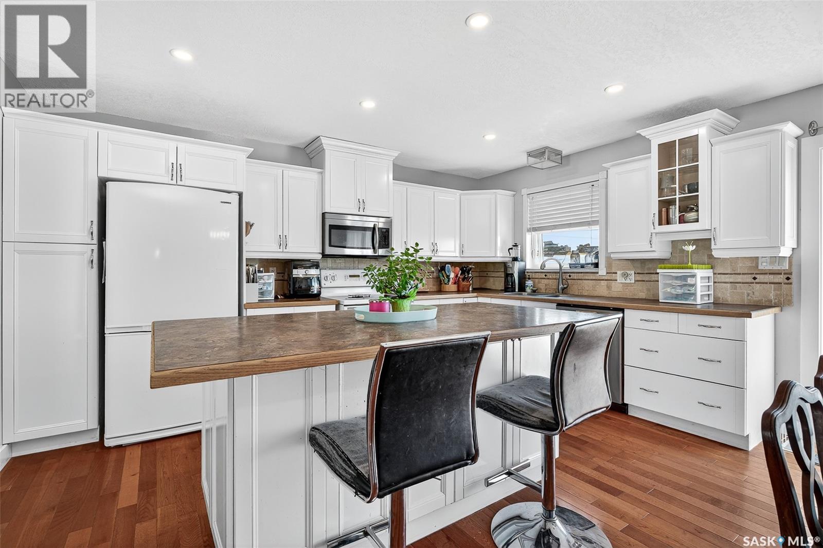 Photo 25 of 1503 Spadina Street, Moose Jaw SK
