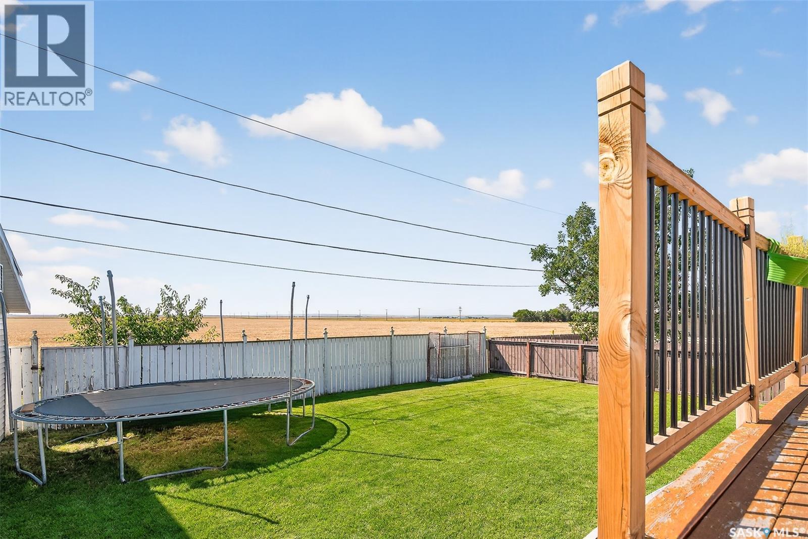 Photo 23 of 1503 Spadina Street, Moose Jaw SK