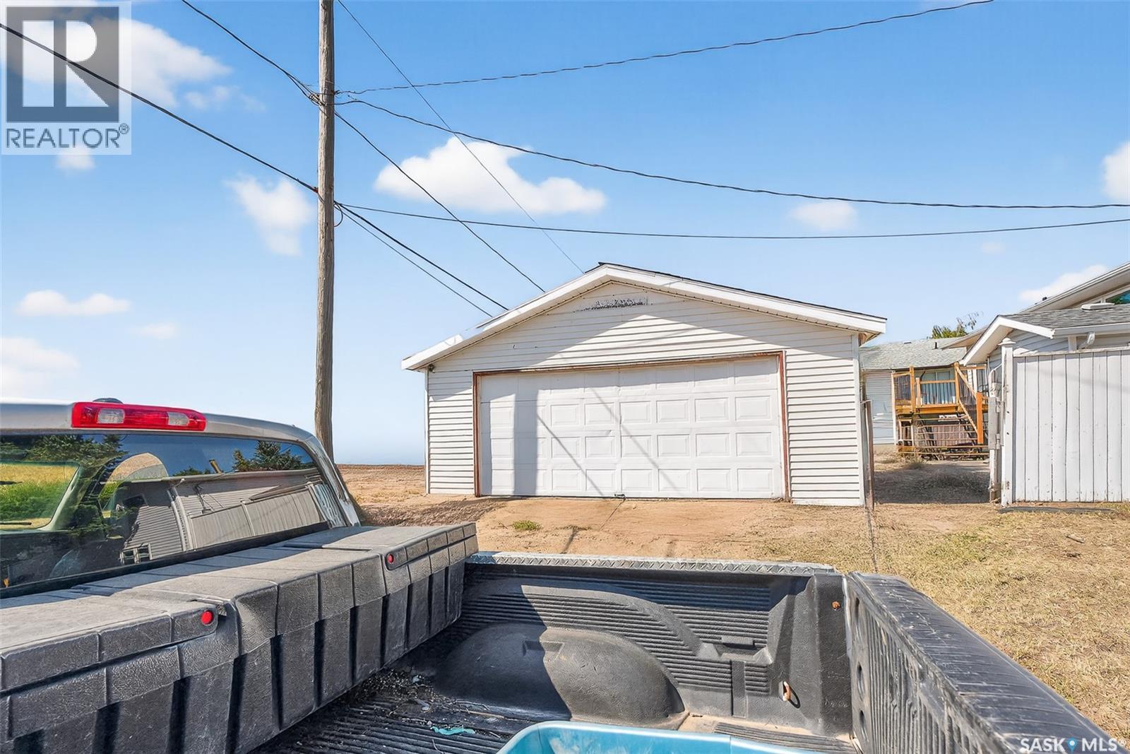 Photo 6 of 1503 Spadina Street, Moose Jaw SK