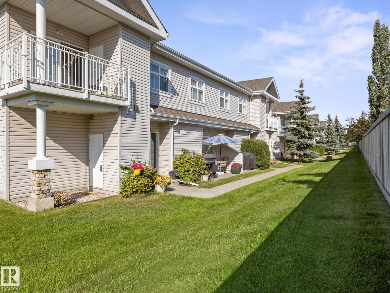 Photo 2 of 40 3040 Spence Wd Sw, Edmonton AB