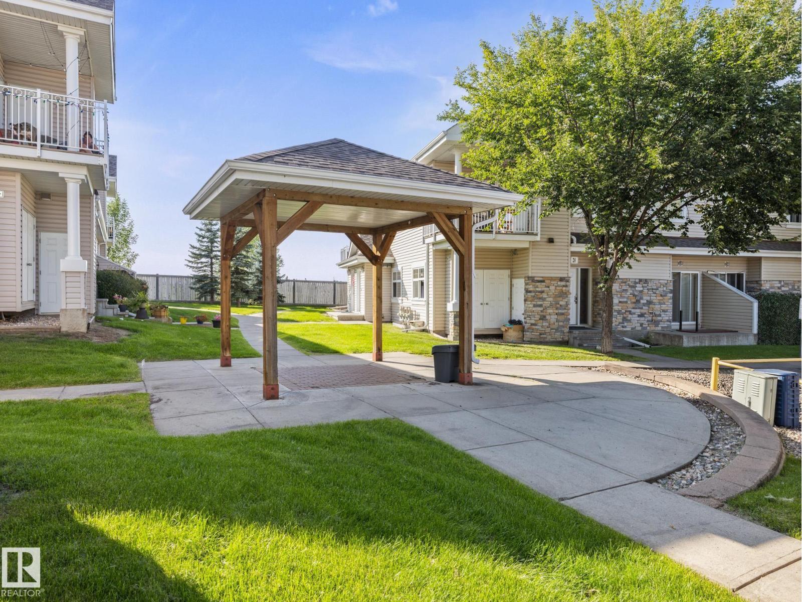 Photo 29 of 40 3040 Spence Wd Sw, Edmonton AB