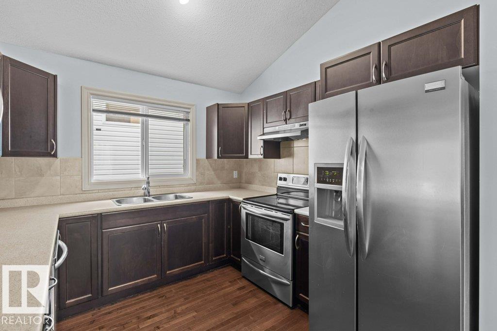 Photo 38 of 590 Tamarack Rd Nw, Edmonton AB