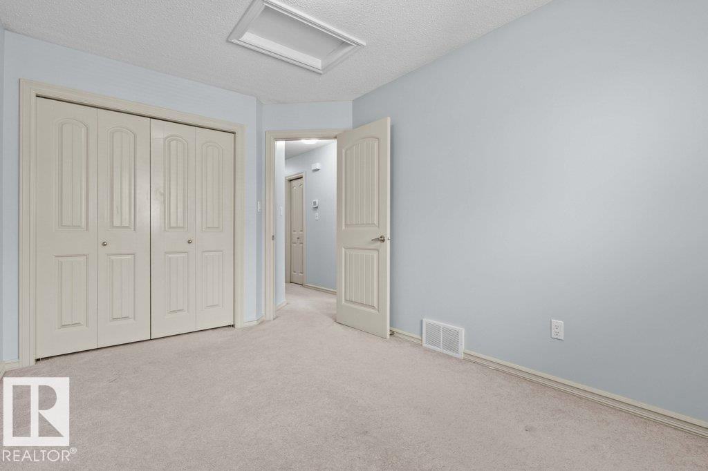 Photo 24 of 590 Tamarack Rd Nw, Edmonton AB