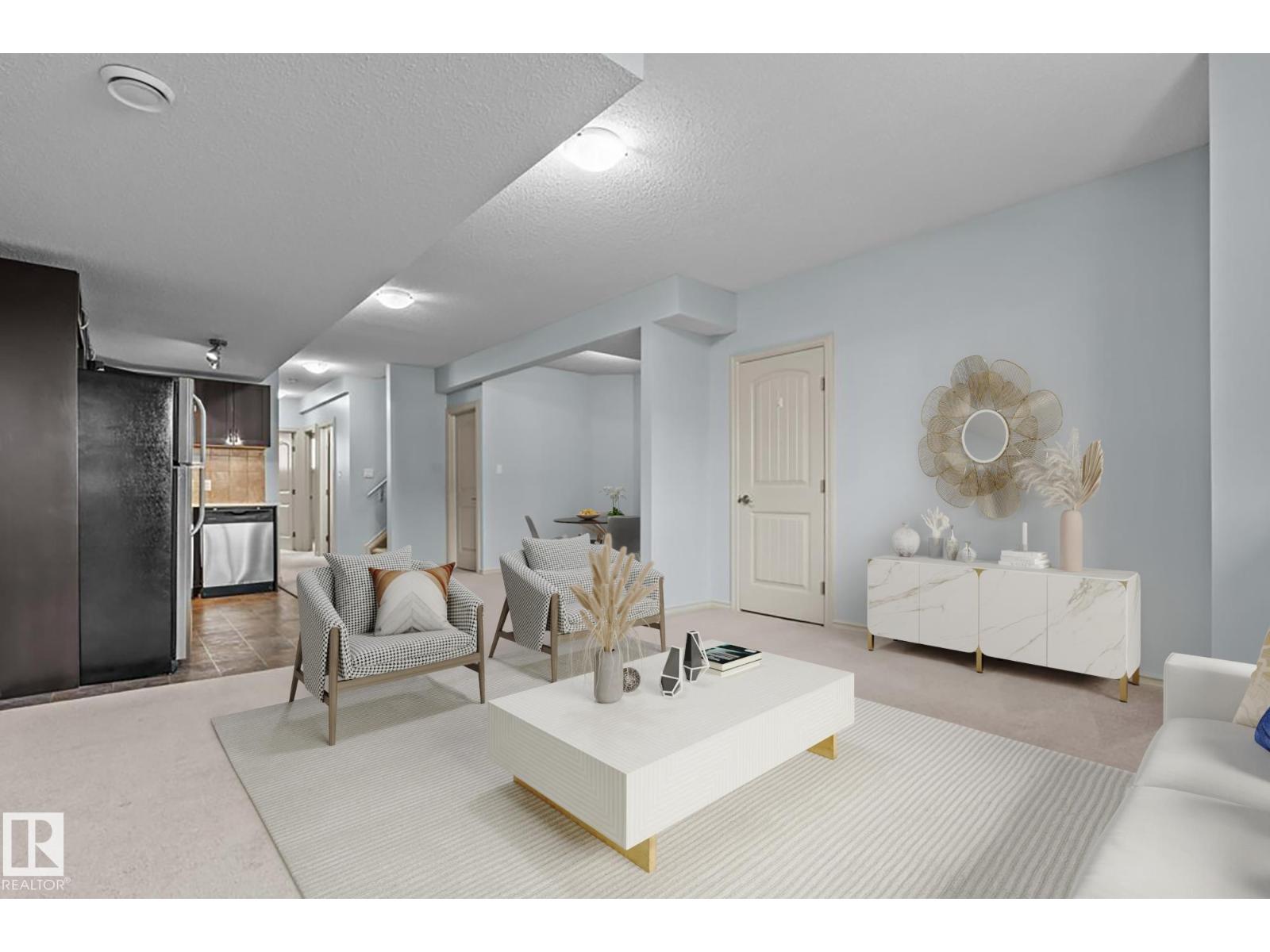 Photo 2 of 590 Tamarack Rd Nw, Edmonton AB