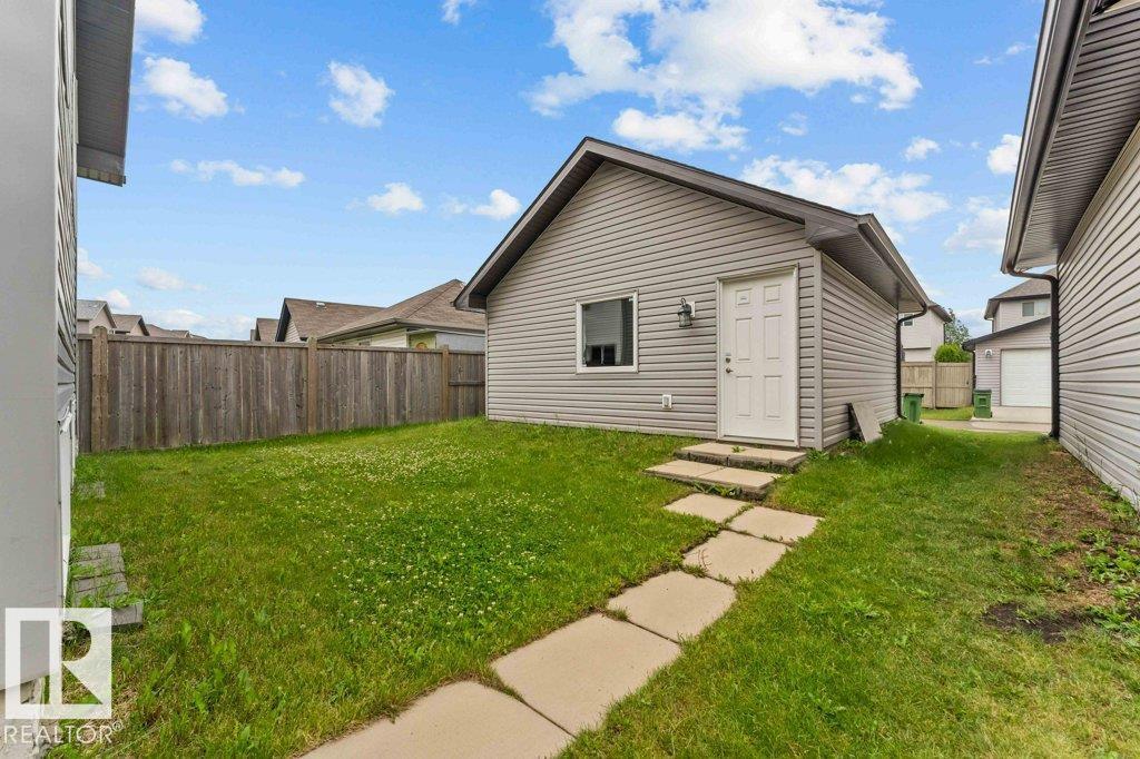 Photo 52 of 590 Tamarack Rd Nw, Edmonton AB
