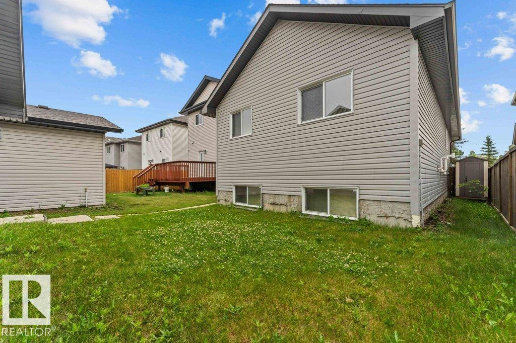 Photo 20 of 590 Tamarack Rd Nw, Edmonton AB