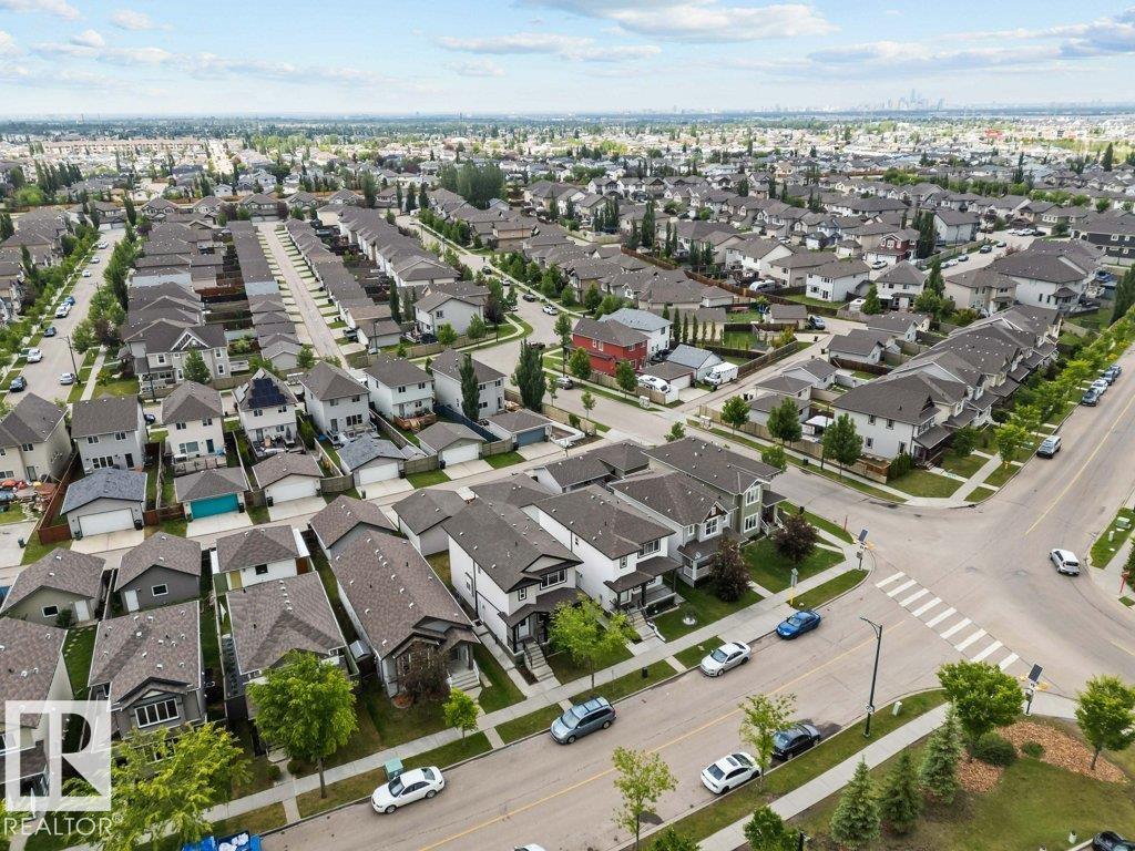 Photo 35 of 590 Tamarack Rd Nw, Edmonton AB