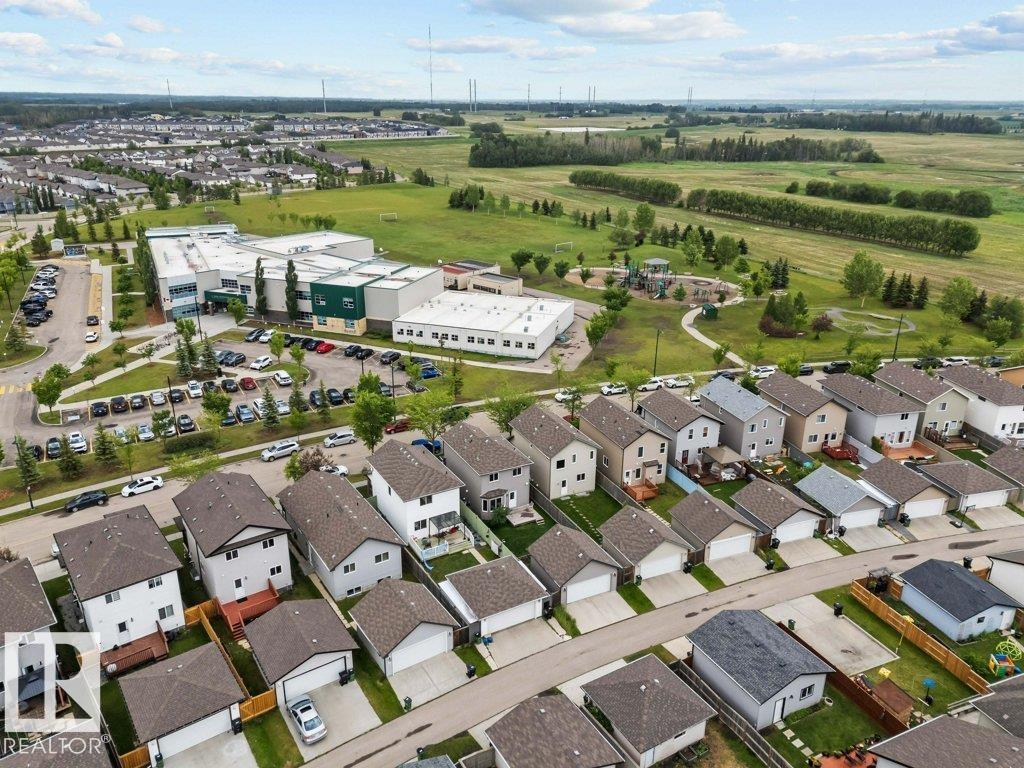 Photo 55 of 590 Tamarack Rd Nw, Edmonton AB