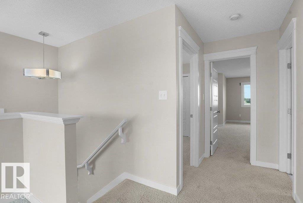 Photo 14 of 2302 Casey Cr Sw, Edmonton AB