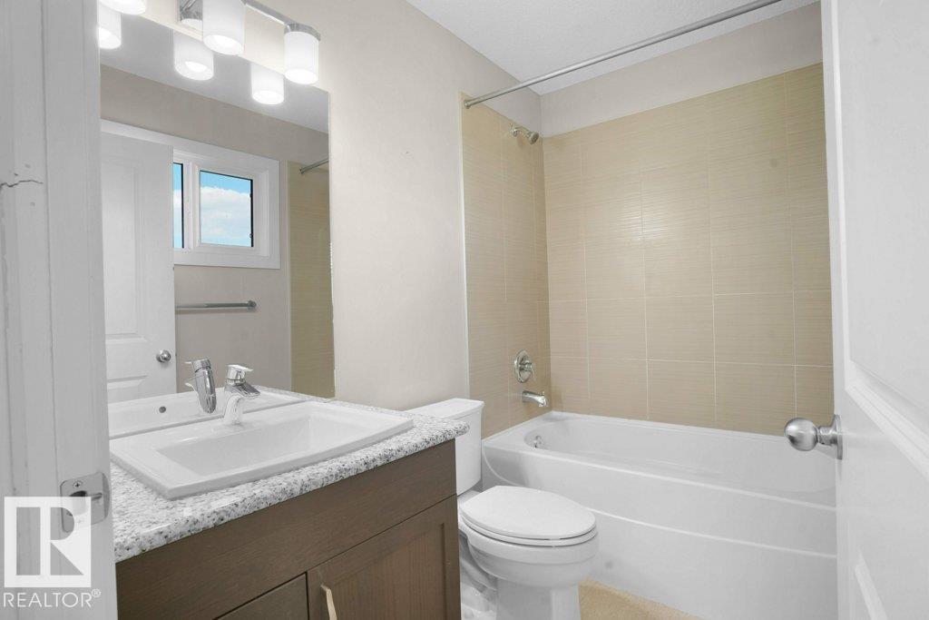 Photo 39 of 2302 Casey Cr Sw, Edmonton AB