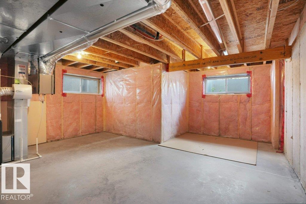 Photo 5 of 2302 Casey Cr Sw, Edmonton AB