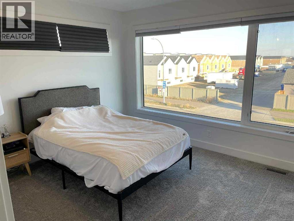 Photo 8 of 4615 Fairmont Gate S, Lethbridge AB